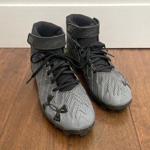 Size 7 Under Armour Bryce Harper 34 MID RM Cleats